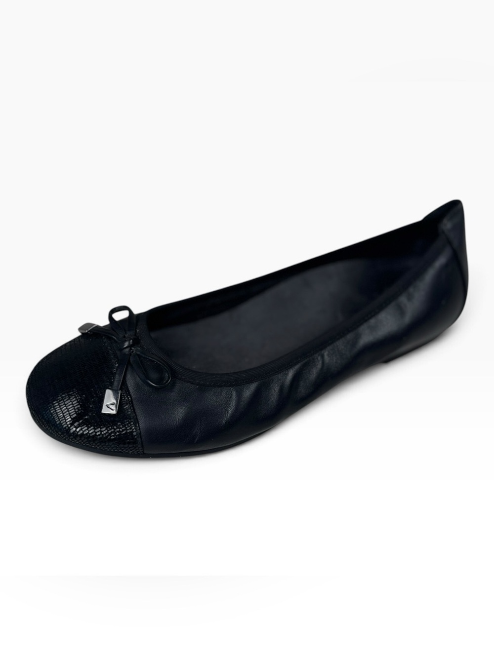 Vionic Minna Flats Black Leather Ballet Flats Women’s Size 8